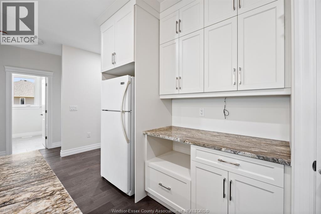 61 Pereira, Harrow, Ontario  N0R 1G0 - Photo 7 - 26021337