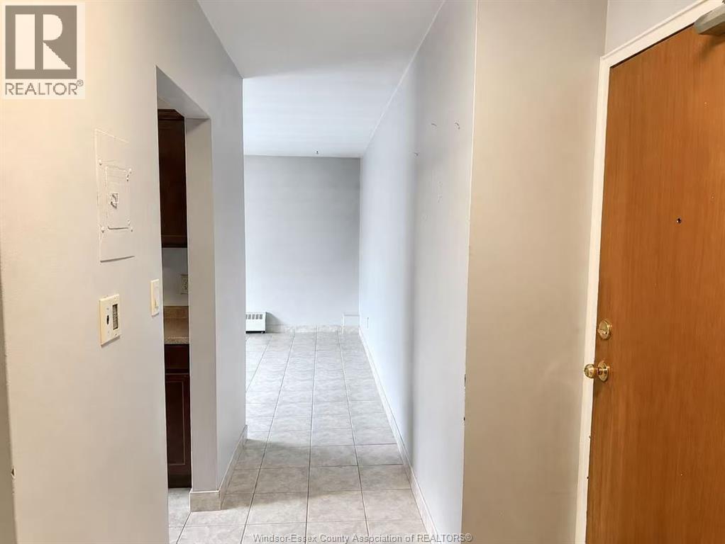 6530 Wyandotte Street East Unit# 307, Windsor, Ontario  N8S 1P2 - Photo 3 - 26021353