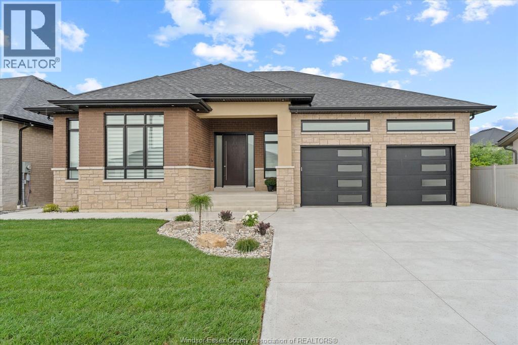 6215 CHESTNUT STREET, LaSalle, Ontario