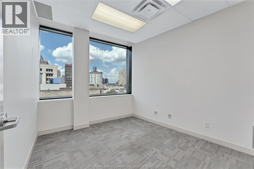 301 Ouellette, Windsor, Ontario  N9A 4J4 - Photo 16 - 26021218