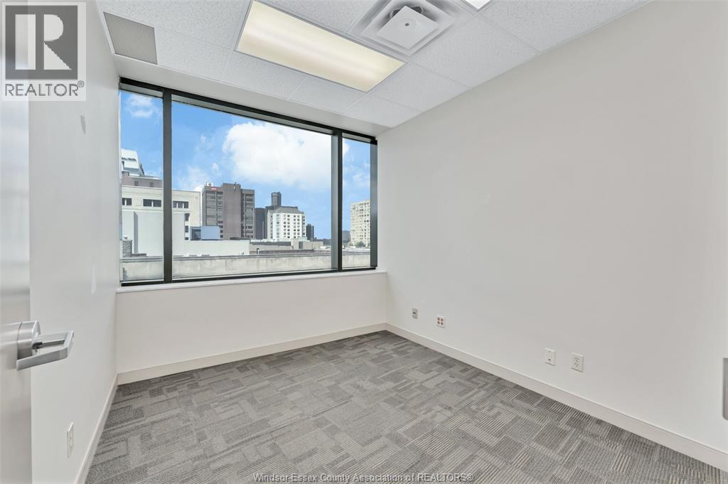 301 Ouellette, Windsor, Ontario  N9A 4J4 - Photo 26 - 26021218