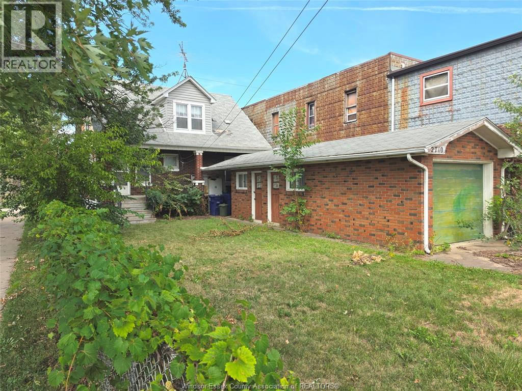 2710 Seminole, Windsor, Ontario  N8Y 1X8 - Photo 1 - 26021381