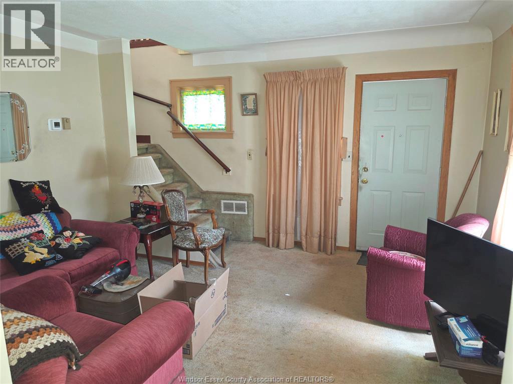 2710 Seminole, Windsor, Ontario  N8Y 1X8 - Photo 4 - 26021381