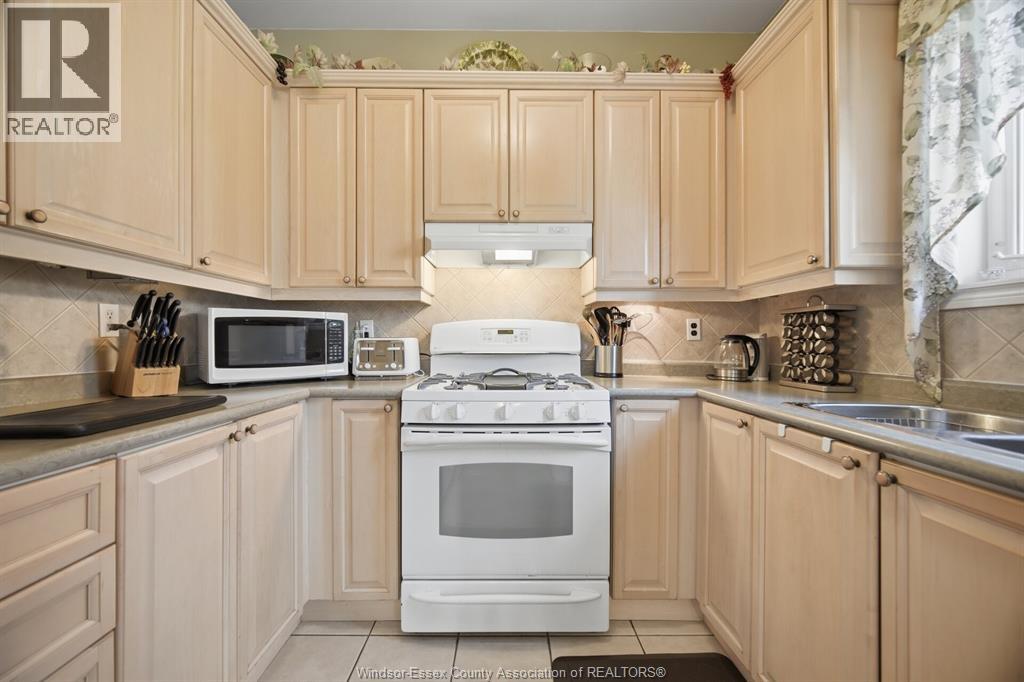 2 Sprucewood Crescent, Bowmanville, Ontario  L1C 5C6 - Photo 17 - 26021344