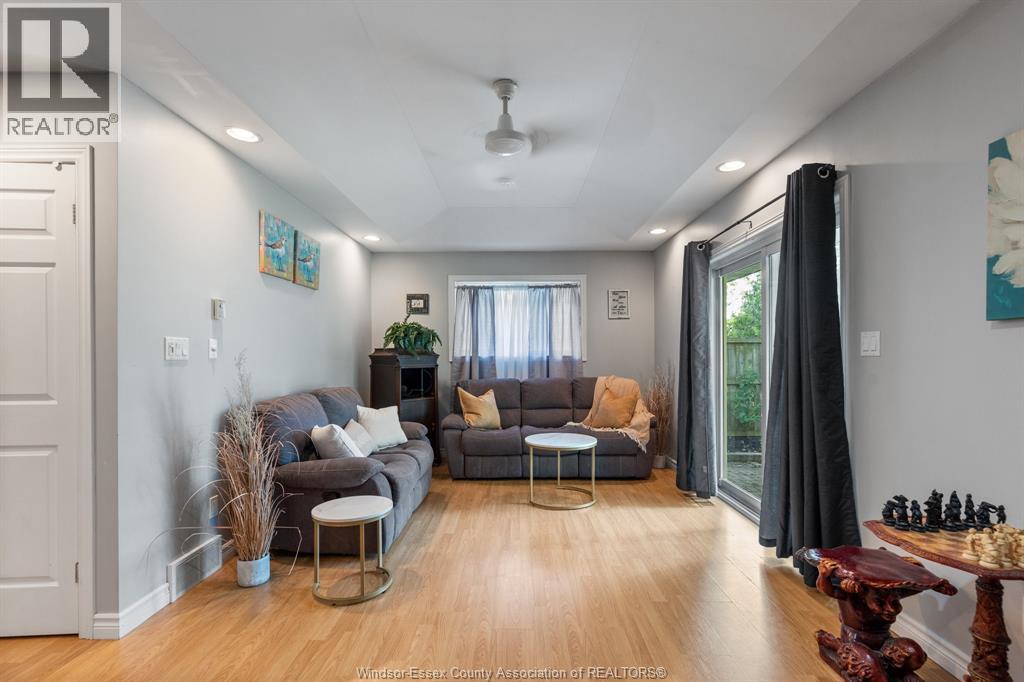 371 Oak Street, Lakeshore, Ontario  N0R 1A0 - Photo 6 - 26021420