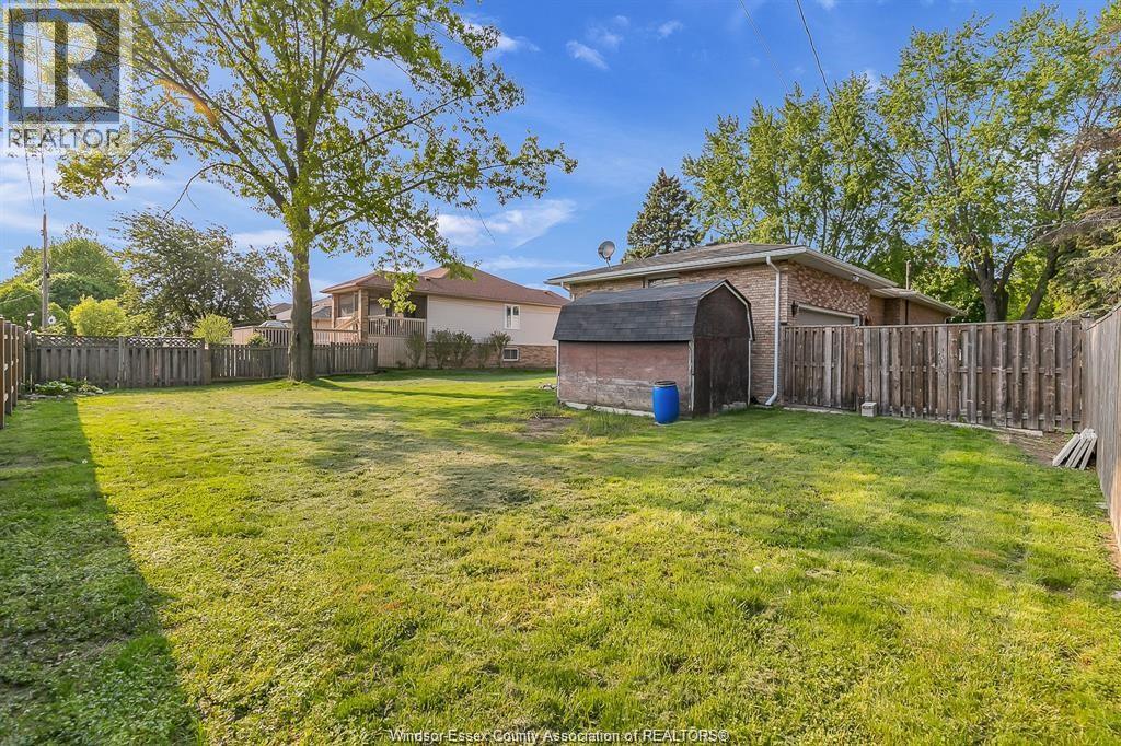490 Kenwood, Lasalle, Ontario  N9G 2M1 - Photo 35 - 26021443
