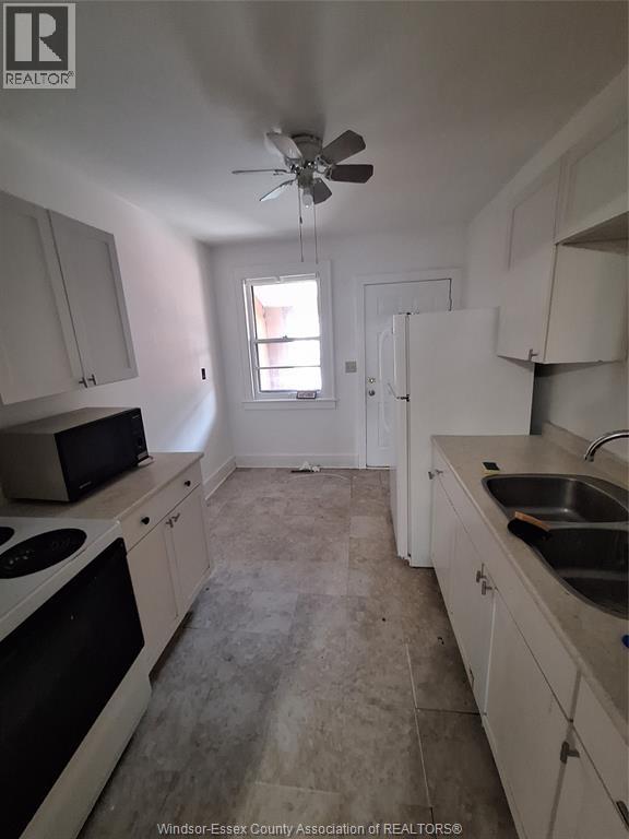 3219 Linwood Place, Windsor, Ontario  N9C 1P9 - Photo 6 - 26021438