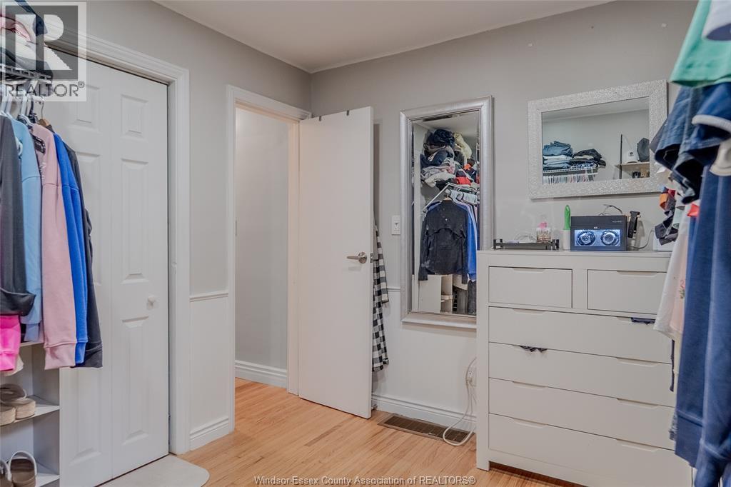 805 Roselawn Drive, Windsor, Ontario  N9E 1K7 - Photo 15 - 26021423