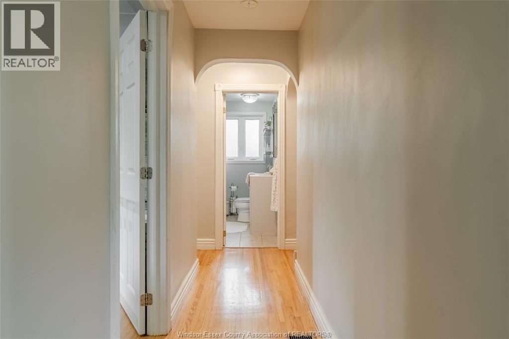 805 Roselawn Drive, Windsor, Ontario  N9E 1K7 - Photo 19 - 26021423