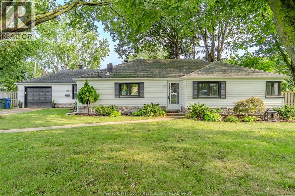 805 Roselawn Drive, Windsor, Ontario  N9E 1K7 - Photo 3 - 26021423