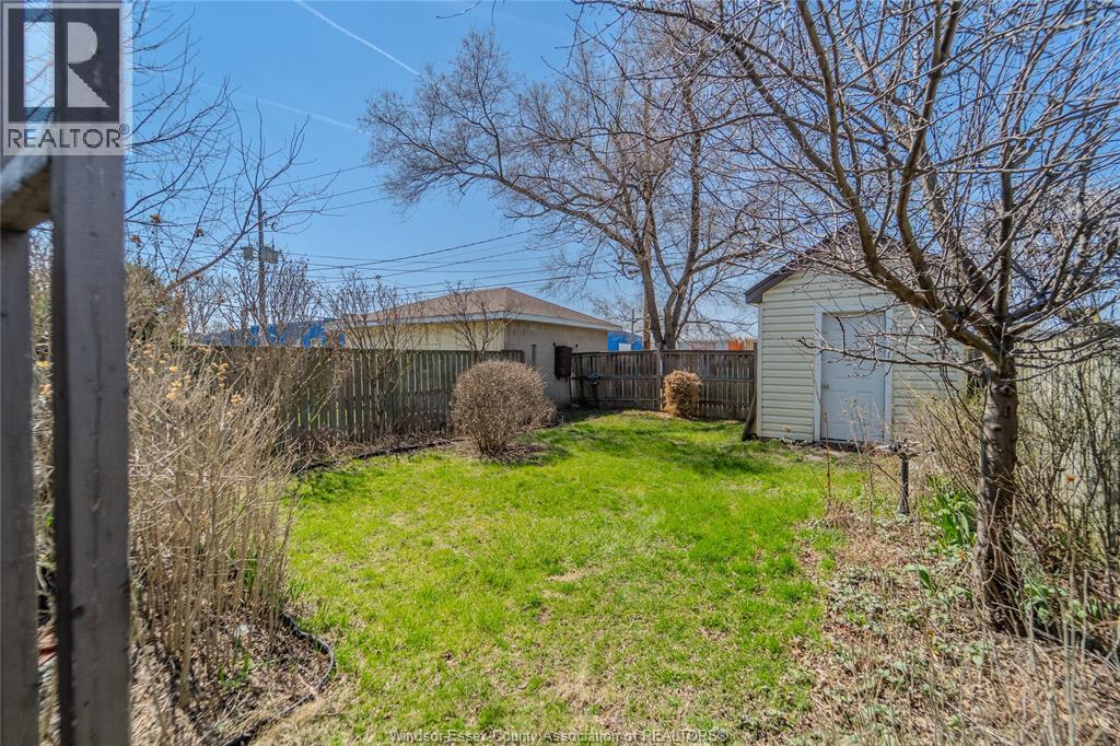 1135 Janette Avenue, Windsor, Ontario  N9A 5A6 - Photo 4 - 26021383