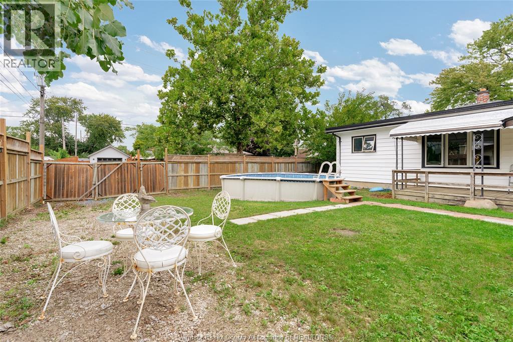 1903 Ellrose ..., Windsor, Ontario  N8W 4V1 - Photo 32 - 26021451