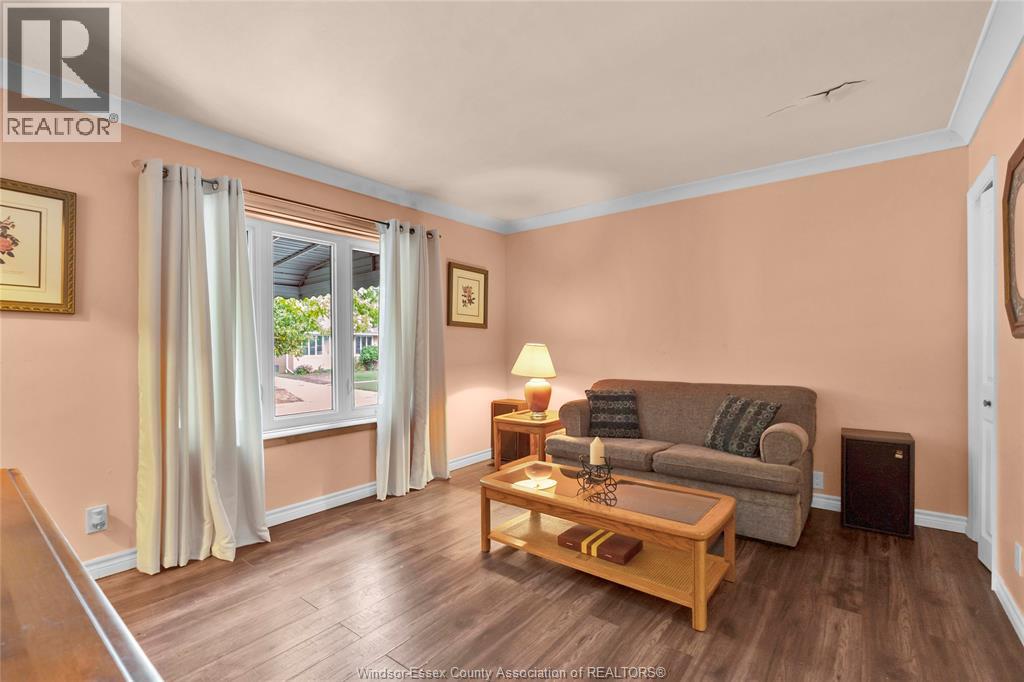 1903 Ellrose Avenue, Windsor, Ontario  N8W 4V1 - Photo 6 - 26021451
