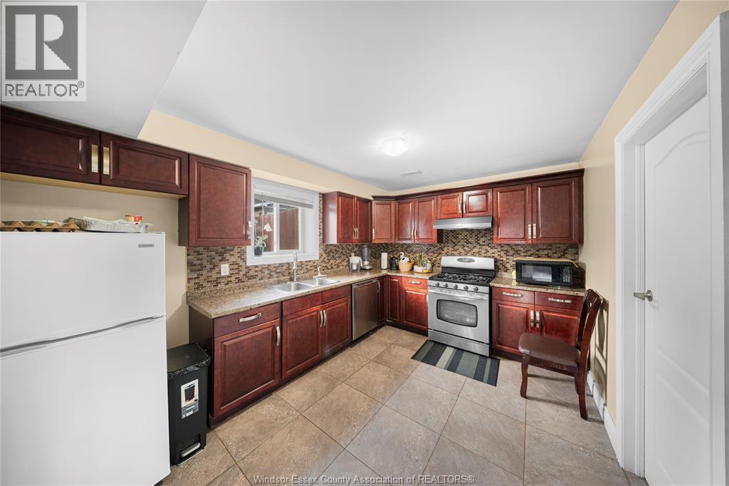 1920 Manitoba Street, Windsor, Ontario  N9B 3H8 - Photo 30 - 26021373