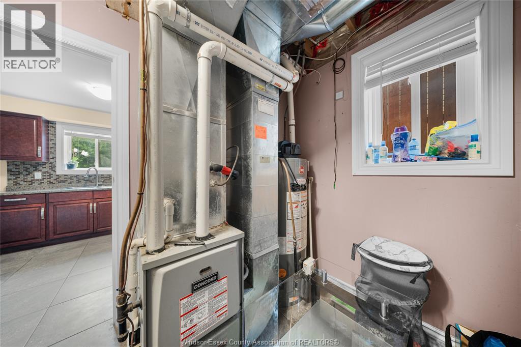 1920 Manitoba Street, Windsor, Ontario  N9B 3H8 - Photo 38 - 26021373