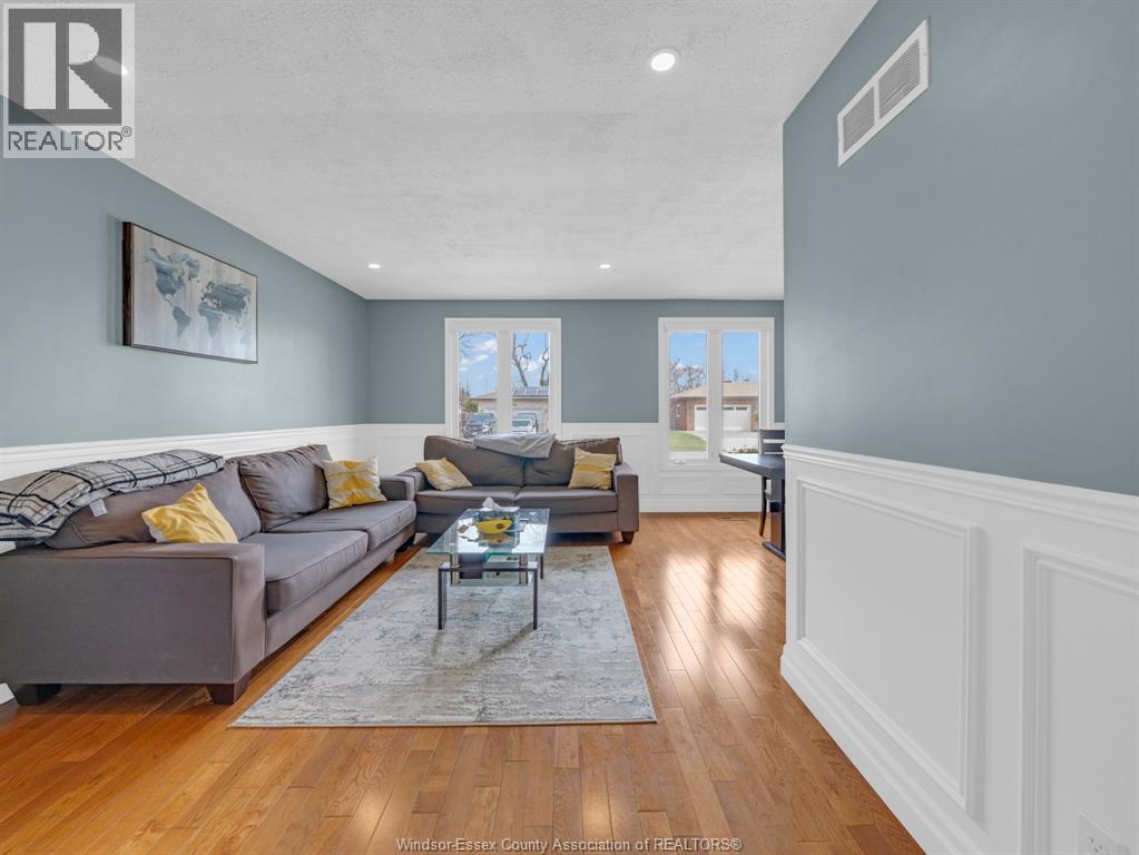 1031 Eastlawn, Windsor, Ontario  N8S 3H8 - Photo 11 - 26021417