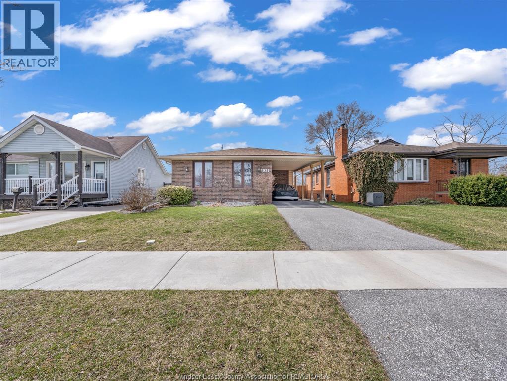1031 Eastlawn, Windsor, Ontario  N8S 3H8 - Photo 2 - 26021417