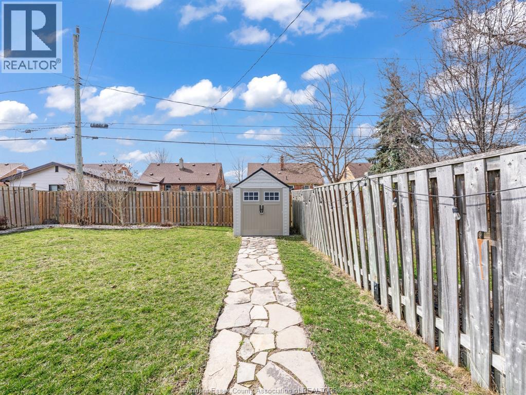 1031 Eastlawn, Windsor, Ontario  N8S 3H8 - Photo 7 - 26021417
