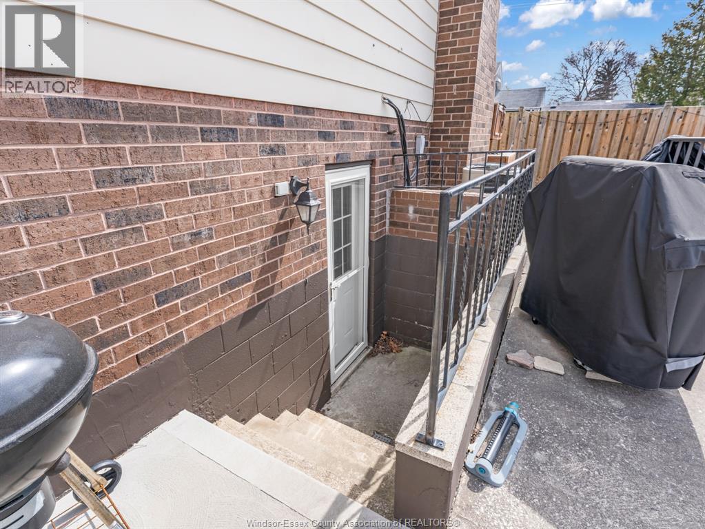 1031 Eastlawn, Windsor, Ontario  N8S 3H8 - Photo 8 - 26021417