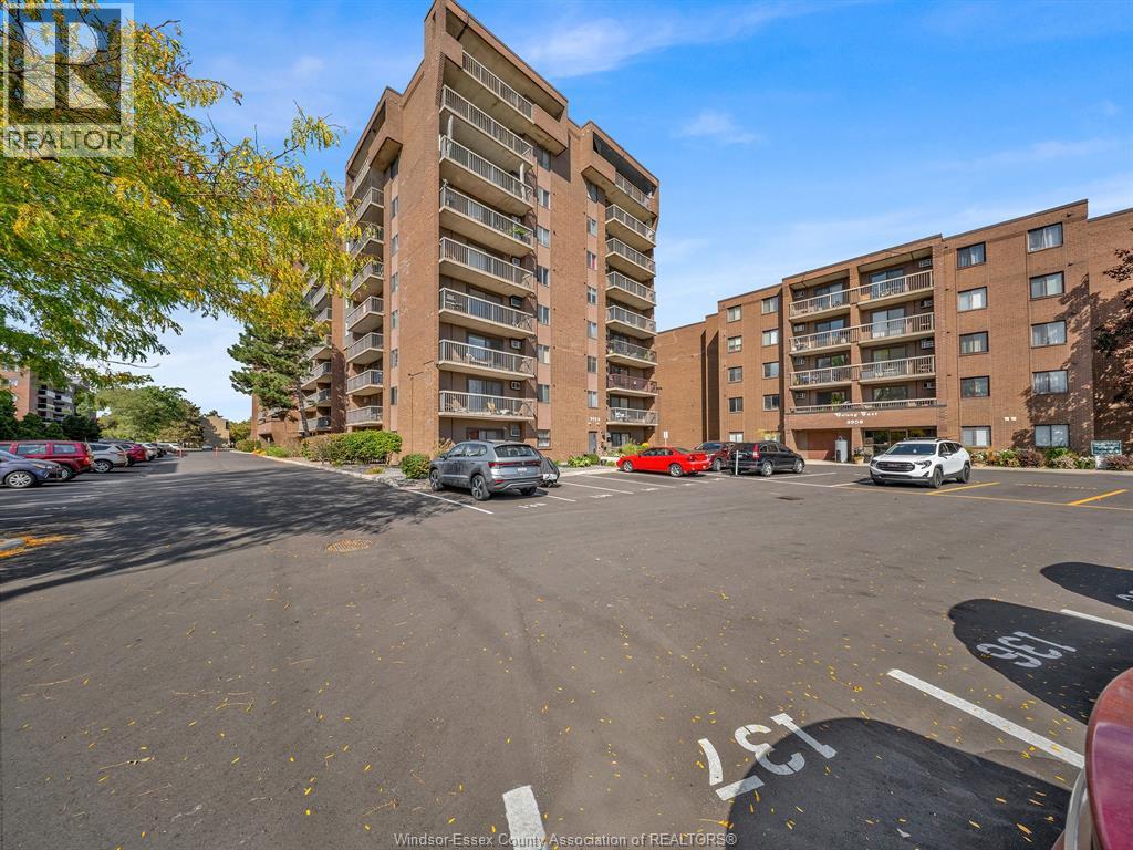 3936 Wyandotte Street East Unit# 206, Windsor, Ontario  N8Y 4V1 - Photo 4 - 26021469