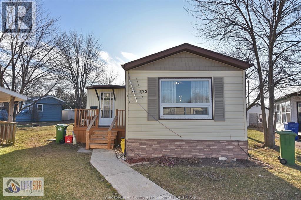 372 Regent Court, Essex, Ontario  N8M 2Z2 - Photo 2 - 26021498