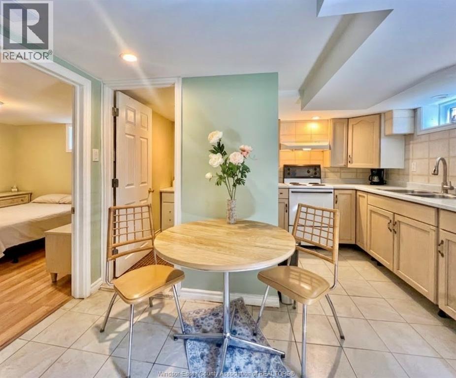 1669 Cherrylawn Unit# Basement, Windsor, Ontario  N9E 1P6 - Photo 8 - 26021364