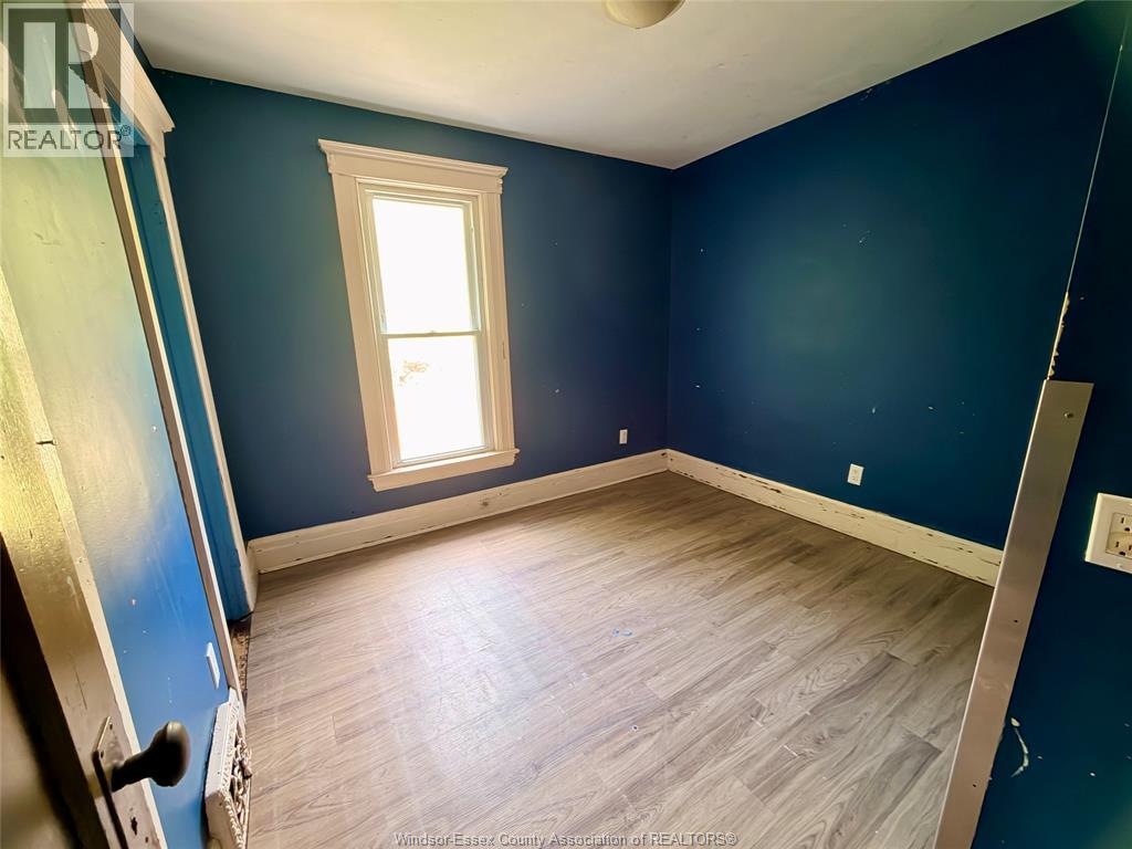 490 Crawford, Windsor, Ontario  N9A 5C4 - Photo 10 - 26021511