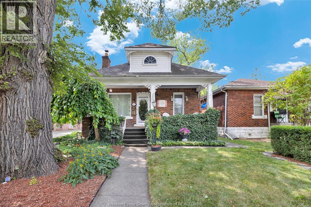 1337 Janette, Windsor, Ontario  N8X 1Y7 - Photo 1 - 26021510