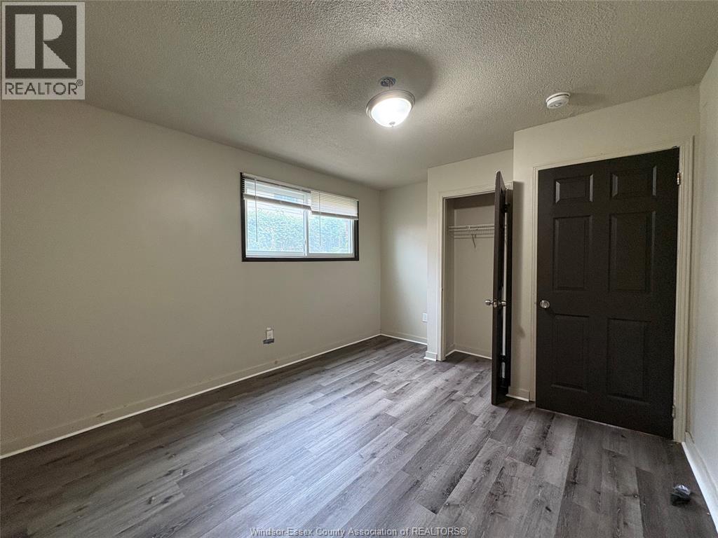 327 Curry, Windsor, Ontario  N9B 2B6 - Photo 7 - 26021449
