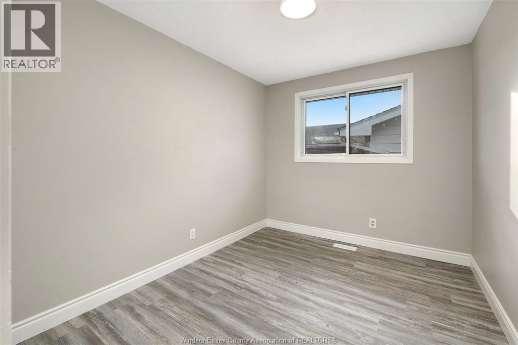 10820 Mulberry Drive Unit# Lower, Windsor, Ontario  N8R 1H8 - Photo 11 - 26021520