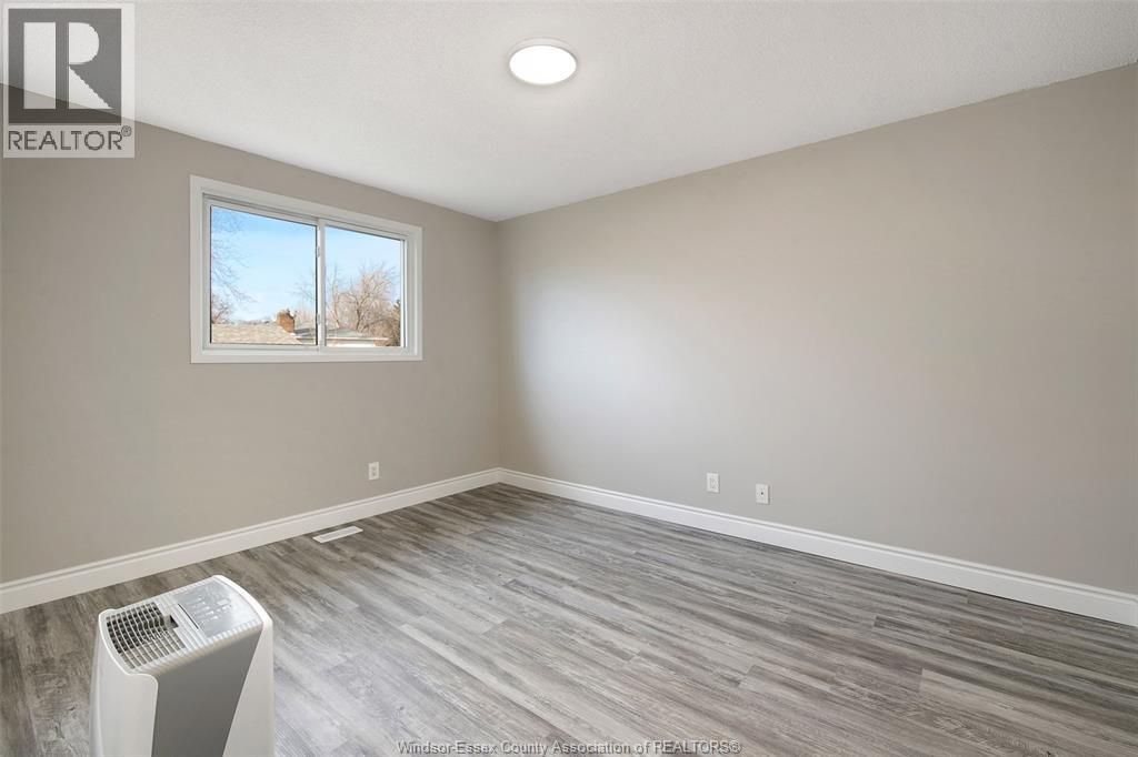10820 Mulberry Drive Unit# Lower, Windsor, Ontario  N8R 1H8 - Photo 13 - 26021520