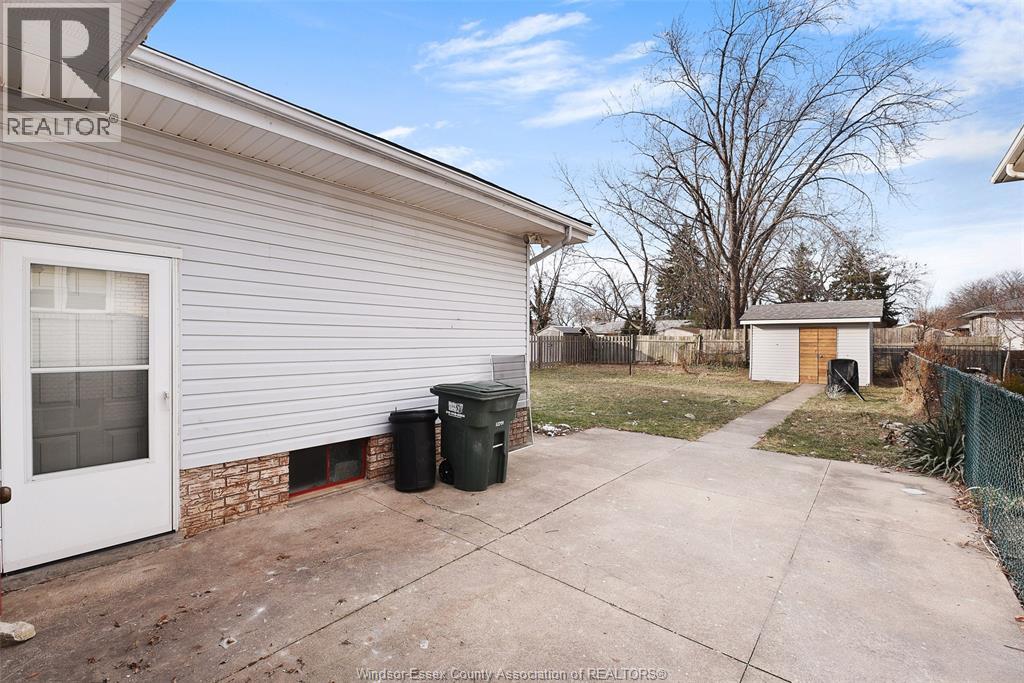 10820 Mulberry Drive Unit# Lower, Windsor, Ontario  N8R 1H8 - Photo 29 - 26021520