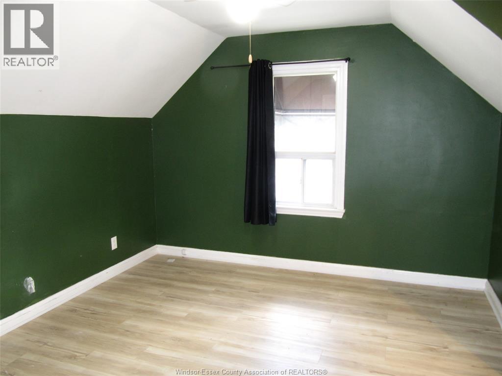 909 St. Marys, Windsor, Ontario  N8S 2V1 - Photo 12 - 26020308