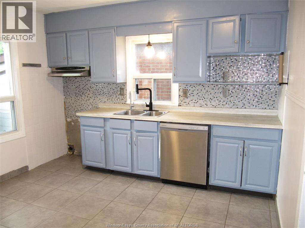 909 St. Marys, Windsor, Ontario  N8S 2V1 - Photo 6 - 26020308