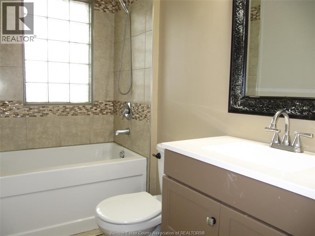 909 St. Marys, Windsor, Ontario  N8S 2V1 - Photo 9 - 26020308