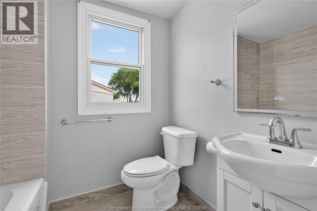 2278 Cadillac, Windsor, Ontario  N8W 3Y1 - Photo 28 - 26021531