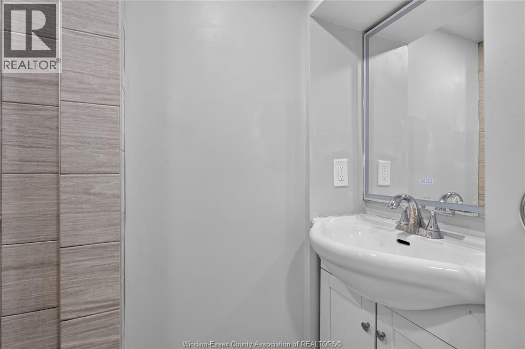 2278 Cadillac, Windsor, Ontario  N8W 3Y1 - Photo 40 - 26021531