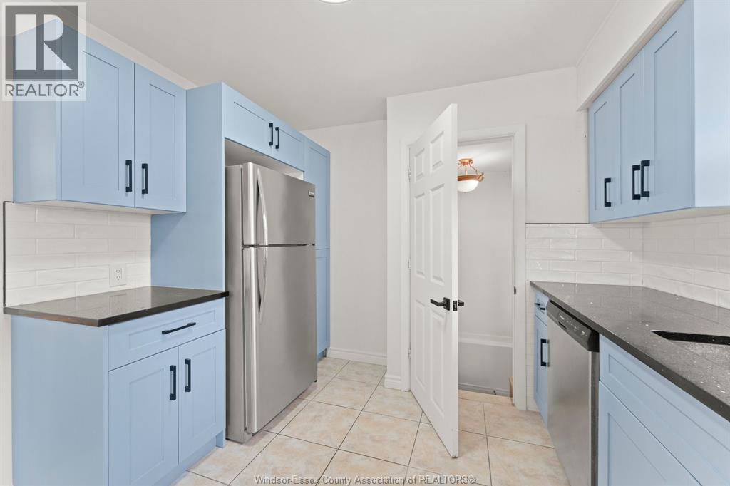 1905 Norfolk Street, Windsor, Ontario  N9E 1H6 - Photo 11 - 26021556