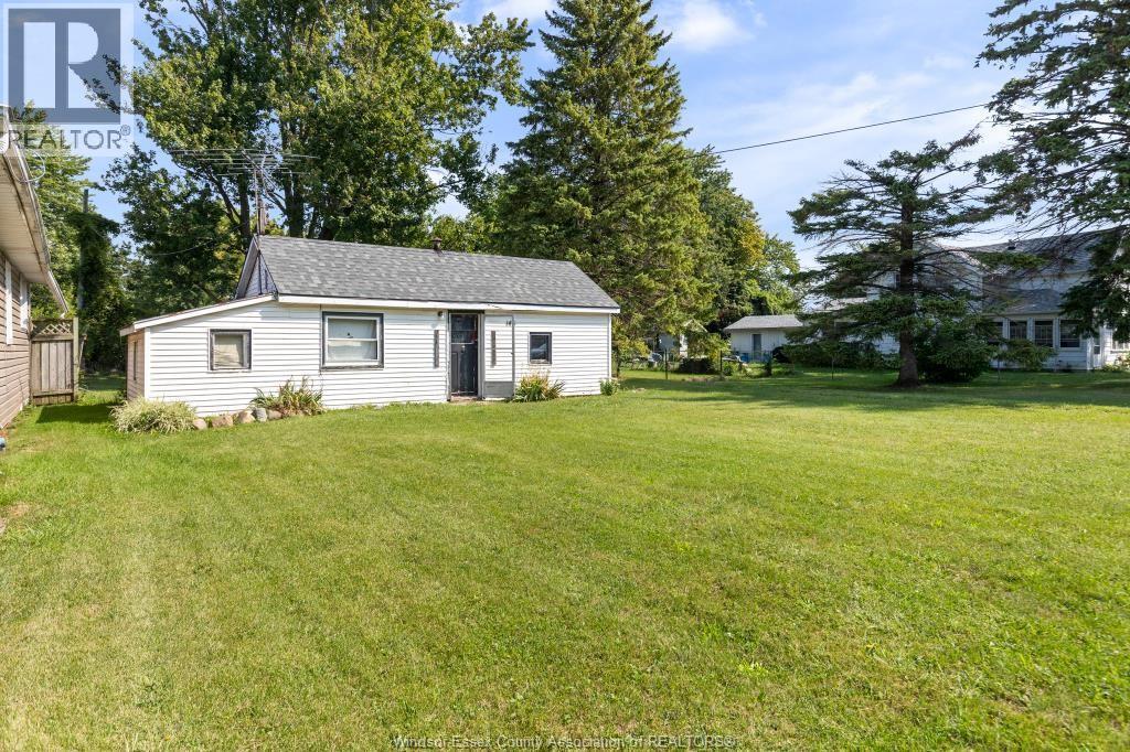146 Maple, Harrow, Ontario  N0R 1G0 - Photo 4 - 26021541