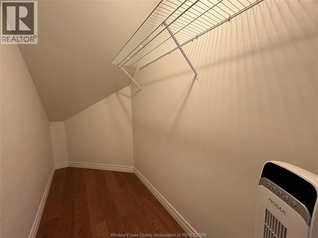 5871 Bagley Avenue, Lasalle, Ontario  N9H 2K6 - Photo 27 - 26021534
