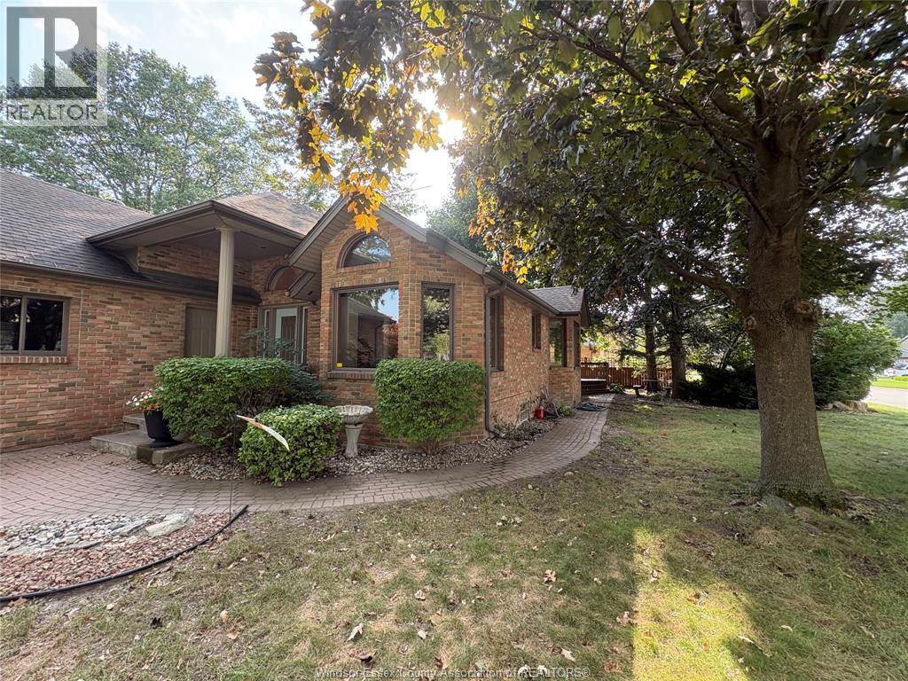 5871 Bagley Avenue, Lasalle, Ontario  N9H 2K6 - Photo 43 - 26021534