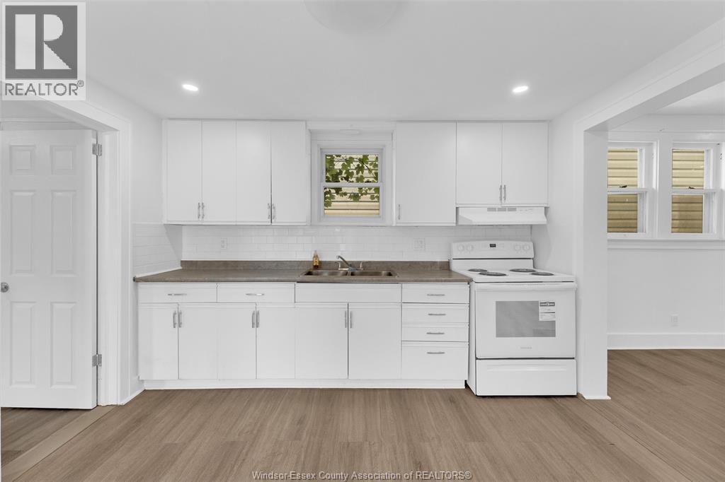 3622 Queen, Windsor, Ontario  N9C 1N9 - Photo 10 - 26021267