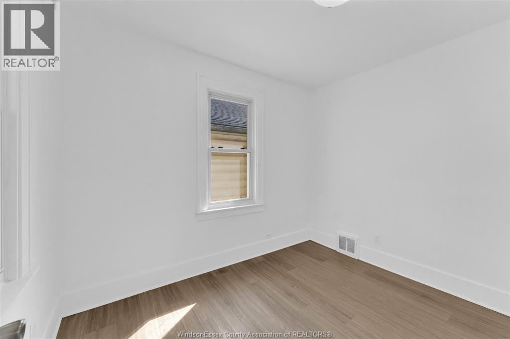 3622 Queen, Windsor, Ontario  N9C 1N9 - Photo 14 - 26021267