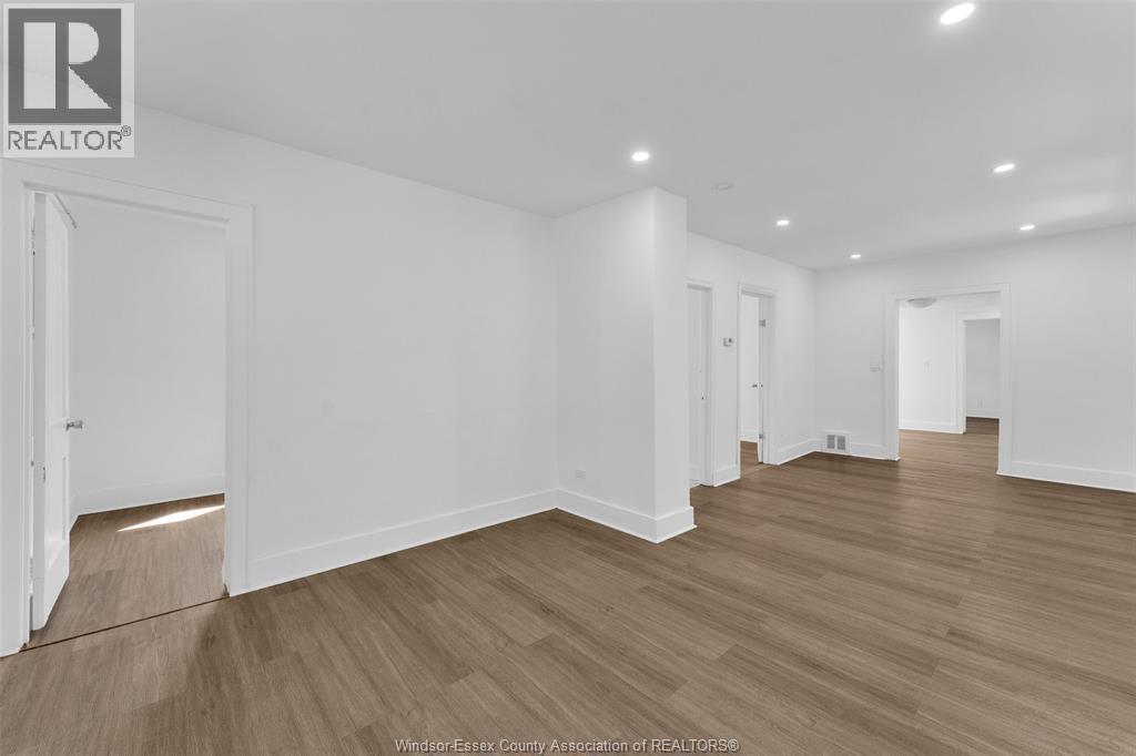 3622 Queen, Windsor, Ontario  N9C 1N9 - Photo 4 - 26021267