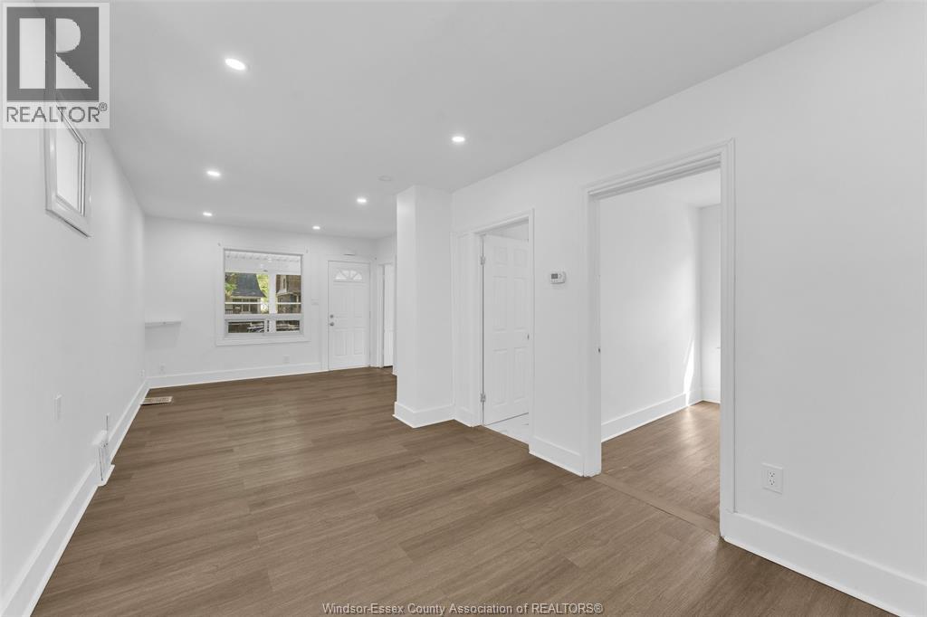 3622 Queen, Windsor, Ontario  N9C 1N9 - Photo 5 - 26021267