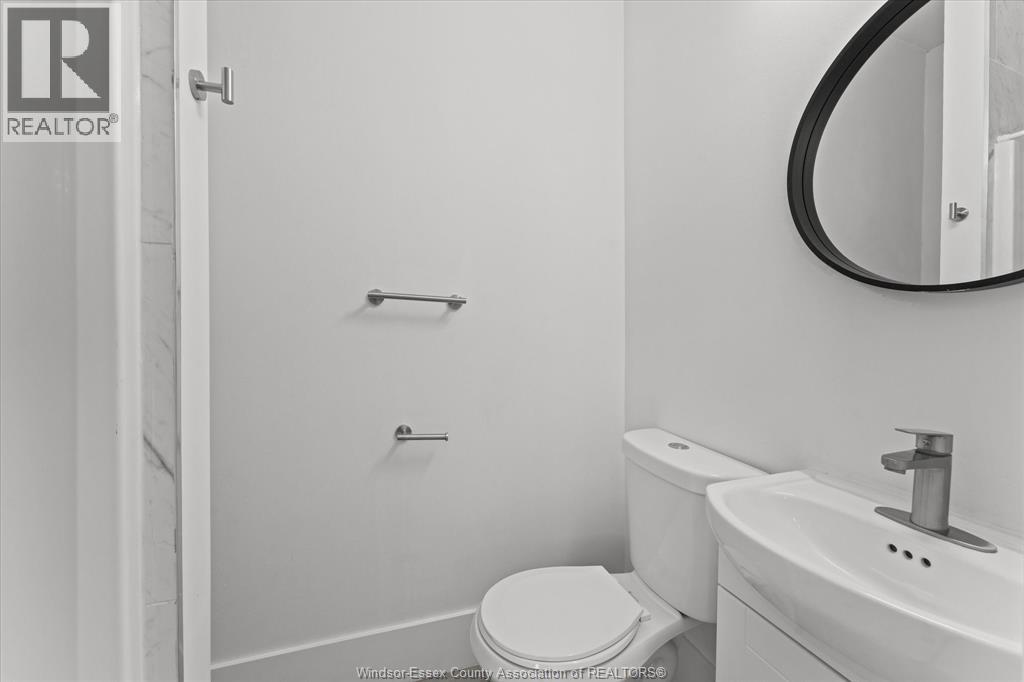 371 Curry, Windsor, Ontario  N9E 2B6 - Photo 21 - 26021515