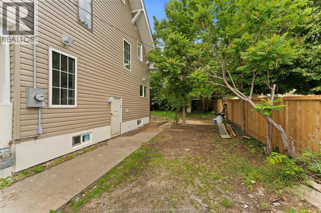 305 Erie, Leamington, Ontario  N8H 3C7 - Photo 29 - 26021585