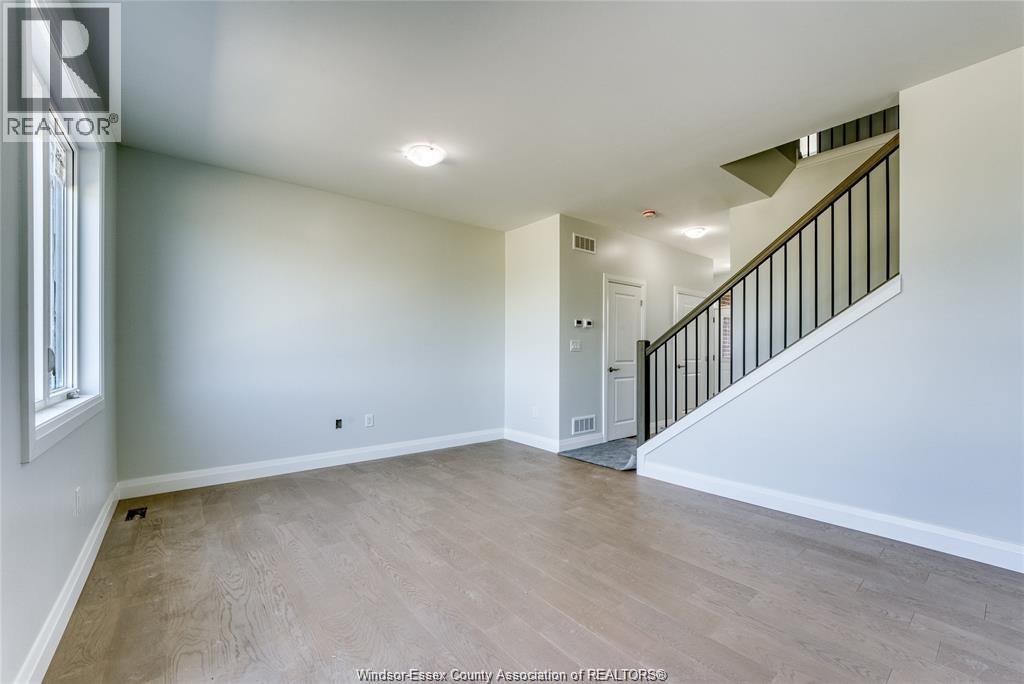 104 Eagle Street, Leamington, Ontario  N8H 0G5 - Photo 6 - 26021618