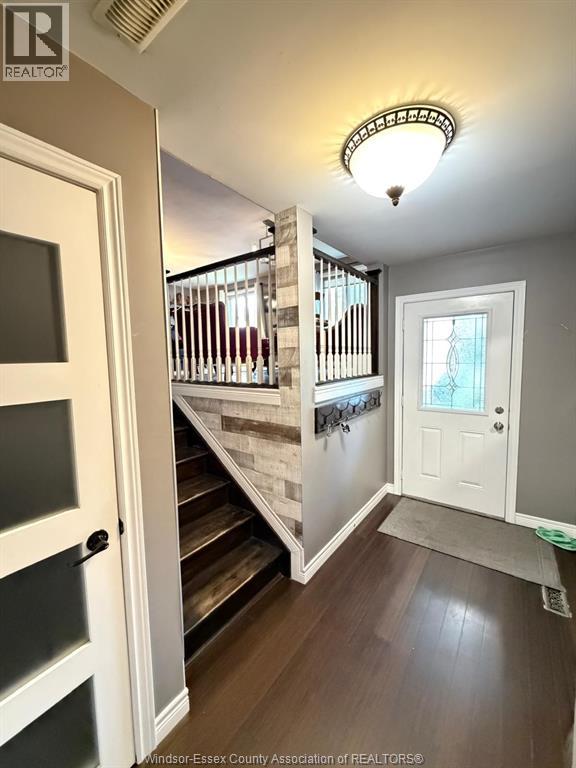 1862 Spring Garden Unit# Main, Windsor, Ontario  N9E 3P6 - Photo 3 - 26021579