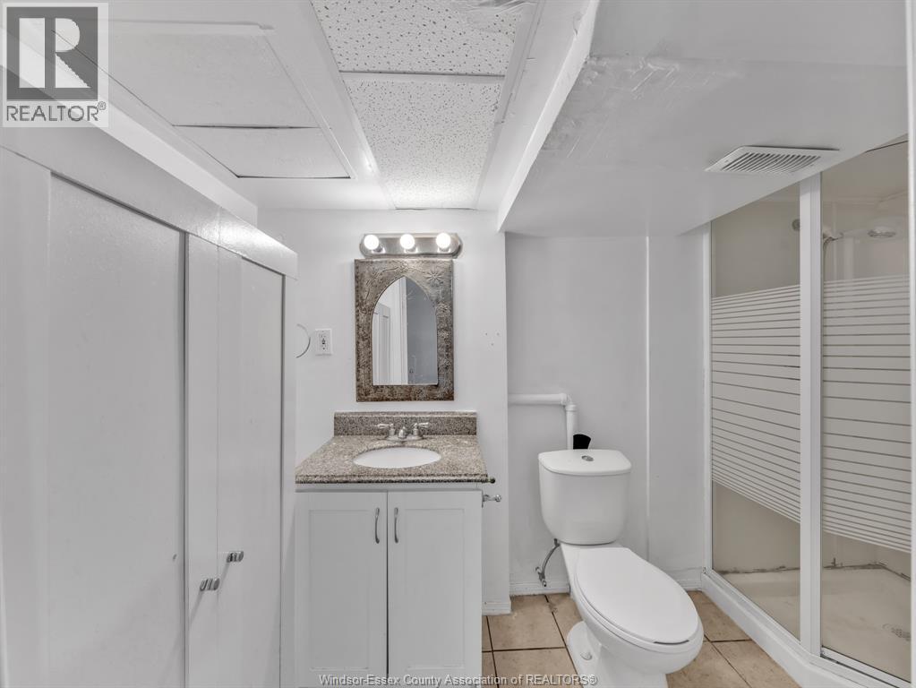 2318 Chandler, Windsor, Ontario  N8W 4A6 - Photo 37 - 26021593